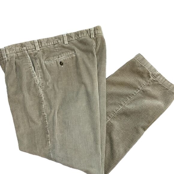 Haggar Beige Corduroy Belt Loops Back Pockets VTG Preppy Academia Pants Sz 36X30 - Picture 1 of 12